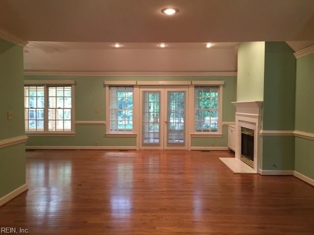 112 Harbour Town - Photo 3 of 18