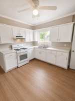 featured image of Oak St #113