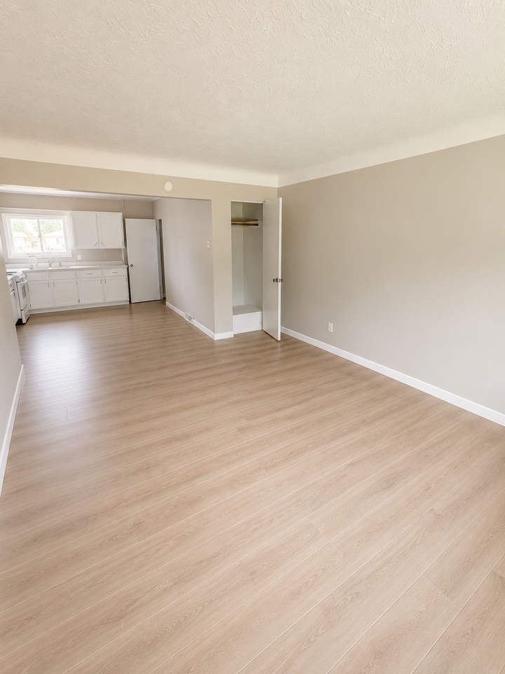 Oak St #113 - Photo 6 of 7