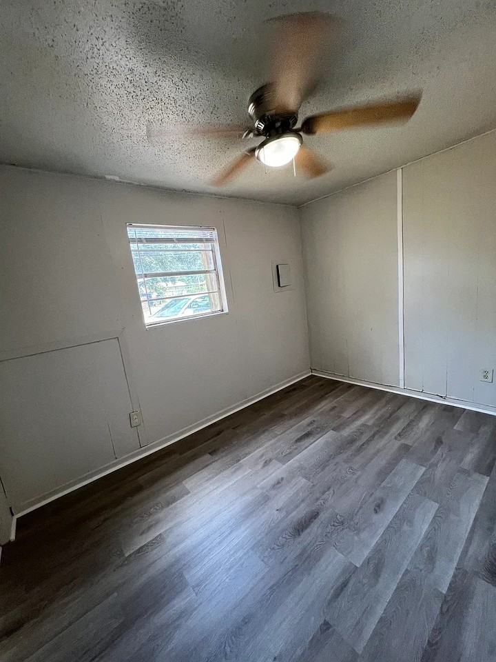 4475 Vern Cv - Photo 3 of 8