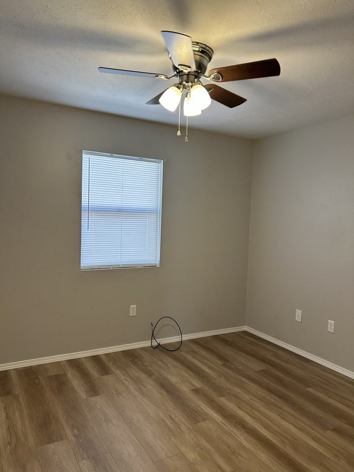 172 Brooke Lynn Dr #D - Photo 6 of 7