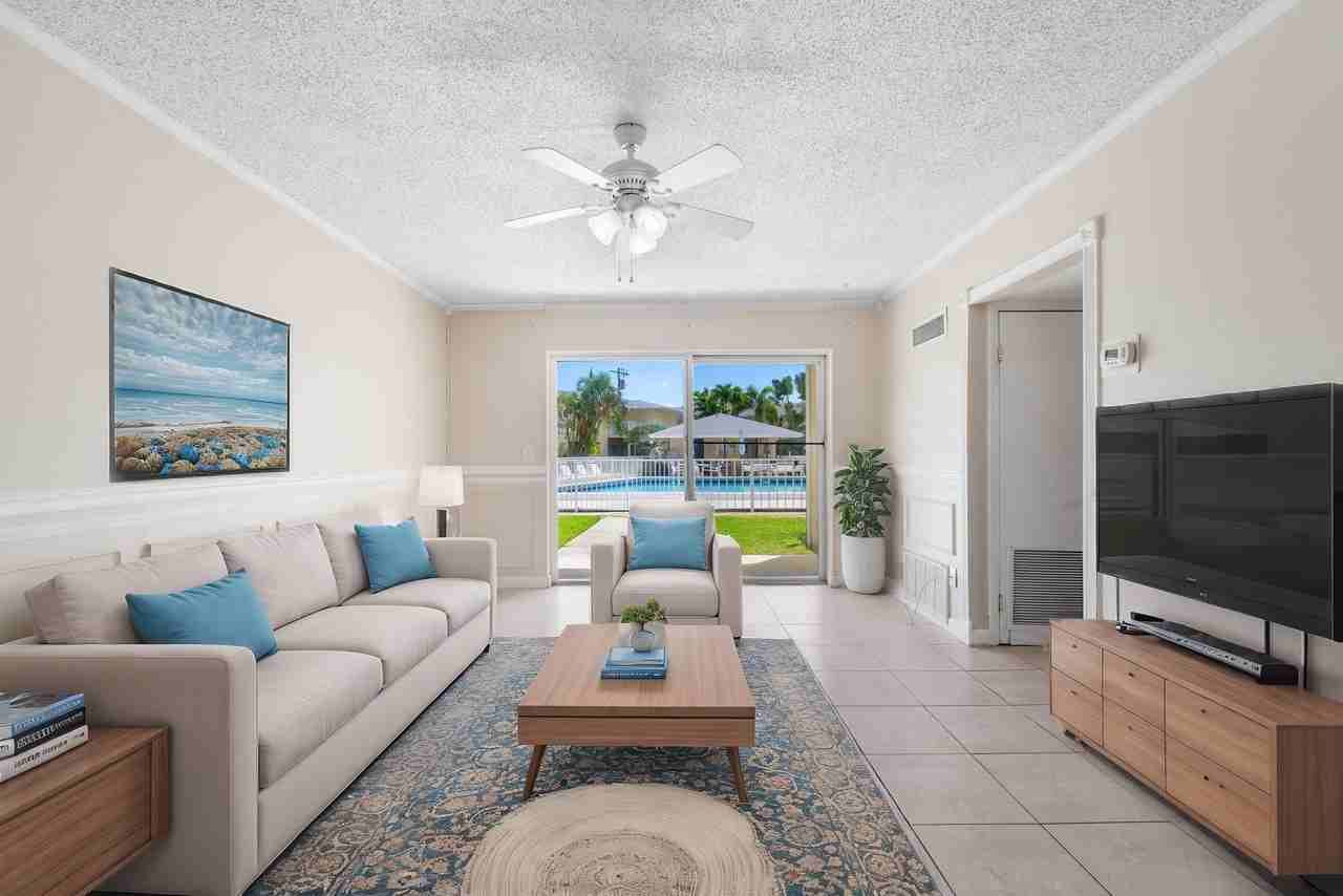 510 Prosperity Farms Rd #4B - Photo 6 of 35