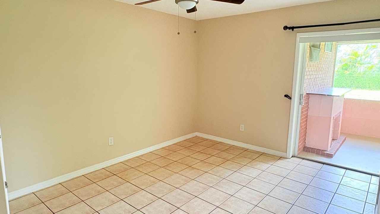 864 Se Festivo Ct - Photo 7 of 17