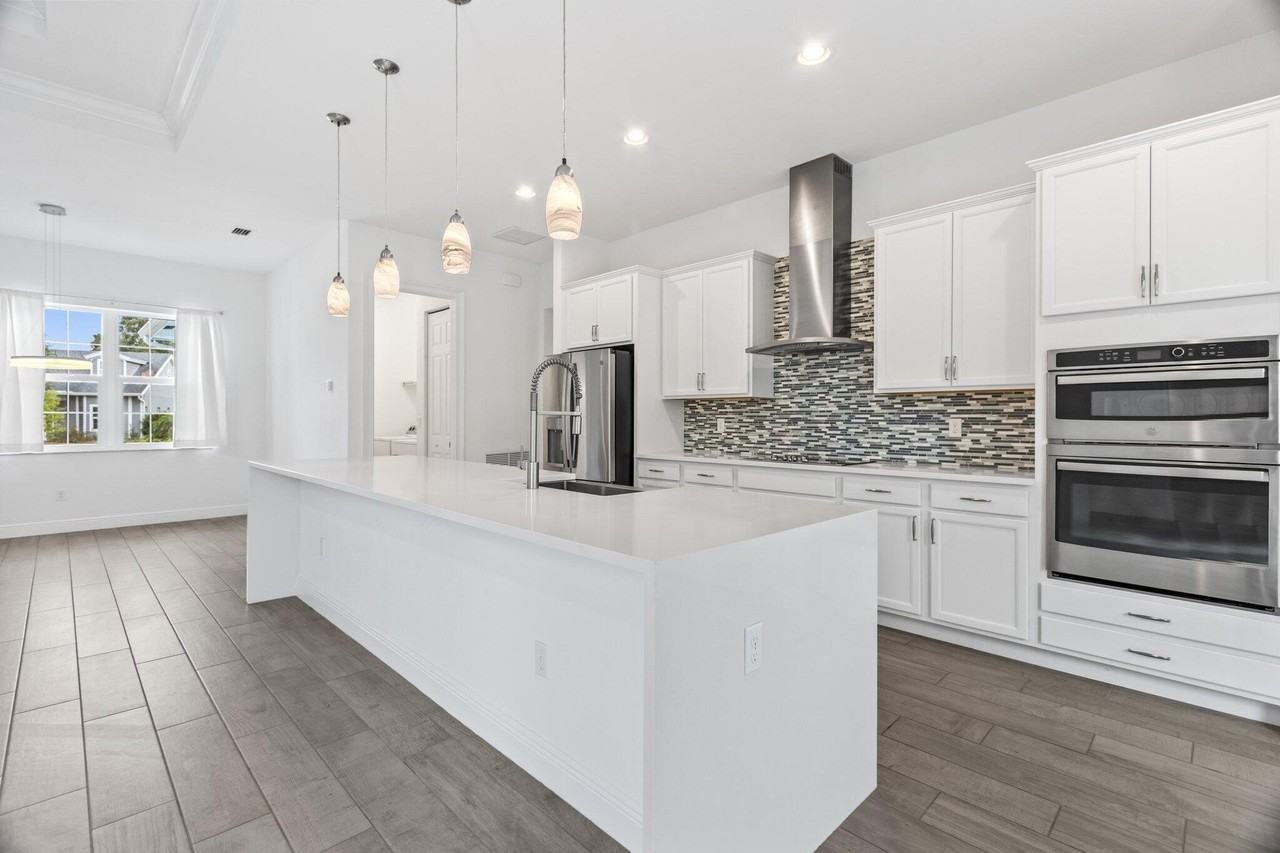 2865 Sw Seaside Rd - Photo 4 of 18
