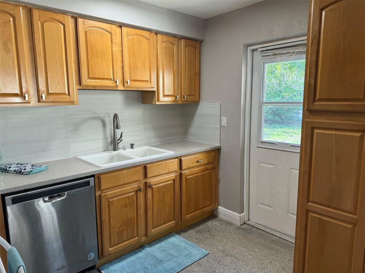 2624 Ne 8th Ct - Photo 7 of 20