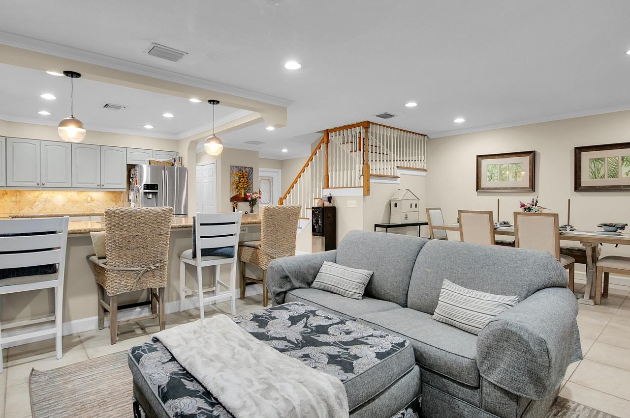 22860 Ironwedge Dr - Photo 3 of 50