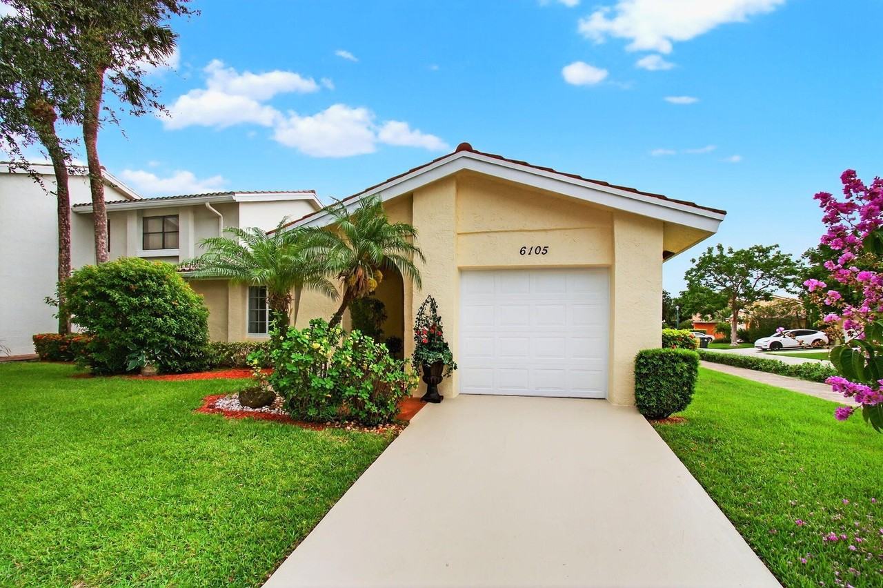 6105 Via Laguna Ln - Photo 2 of 50