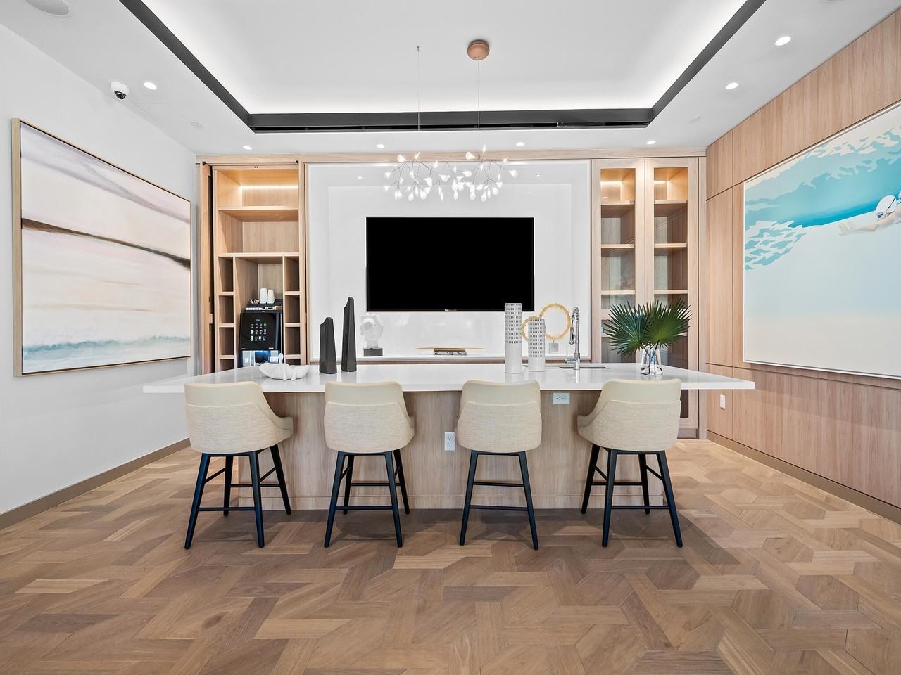 153 N Seabreeze Blvd #1903