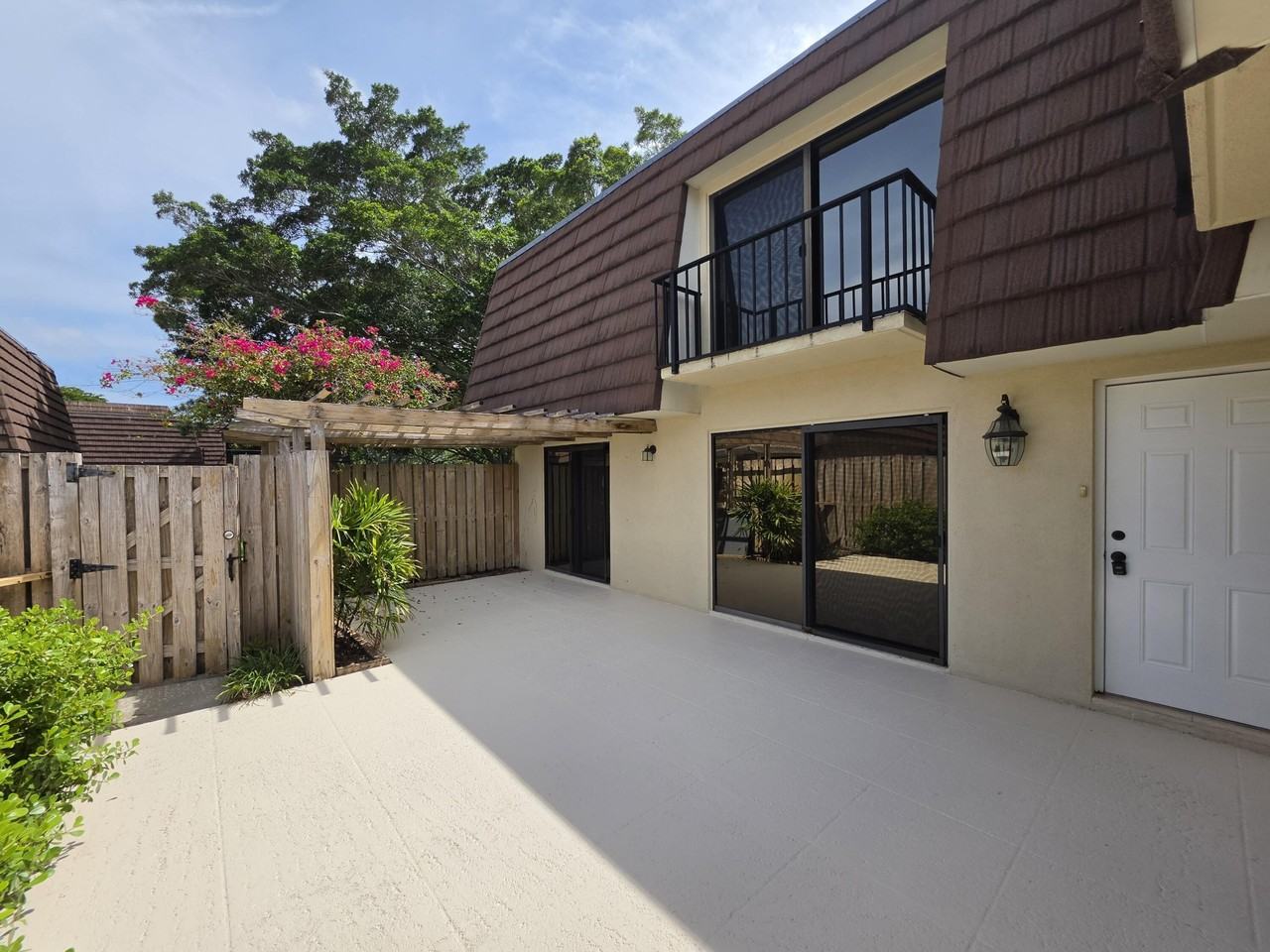 708 7th Ln - Photo 6 of 28