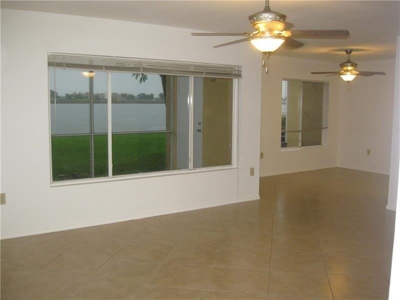 2647 Nw 33rd St #2305 - Photo 3 of 7