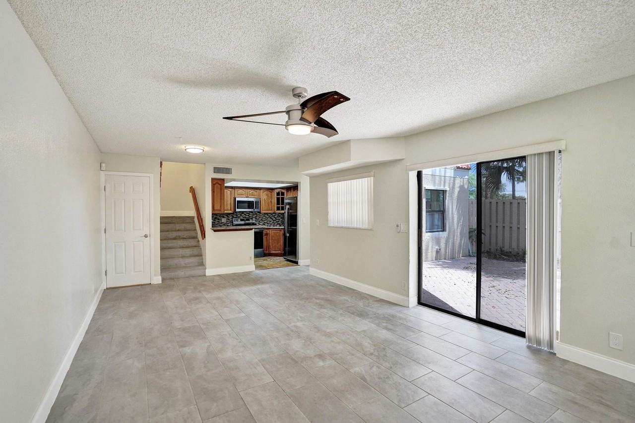 4260 Village Dr #D - Photo 4 of 22