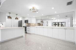 330 Se 20th Ave #408 - Photo 1 of 1