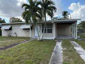 605 Sw 22nd Ave - Photo 1 of 1