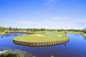 featured image of 5172 Se Club Way #207