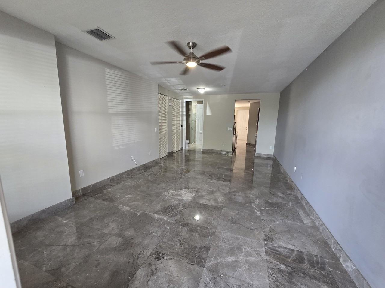 1344 Sw 2nd Ct #1344 - Photo 5 of 20