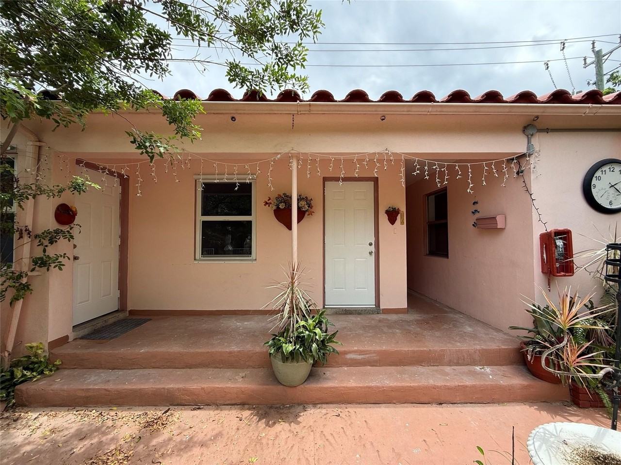 1850 Rodman St - Photo 6 of 12
