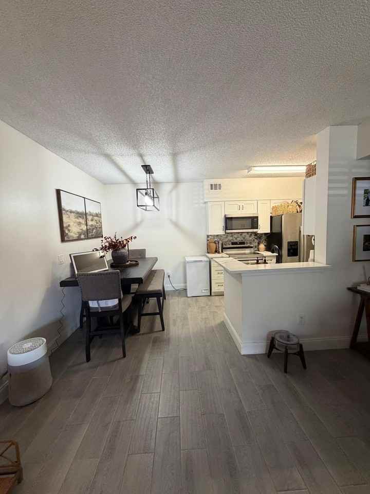 10306 Fox Trail Rd S #901 - Photo 5 of 9
