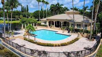 featured image of 1400 Crestwood Ct S #1402