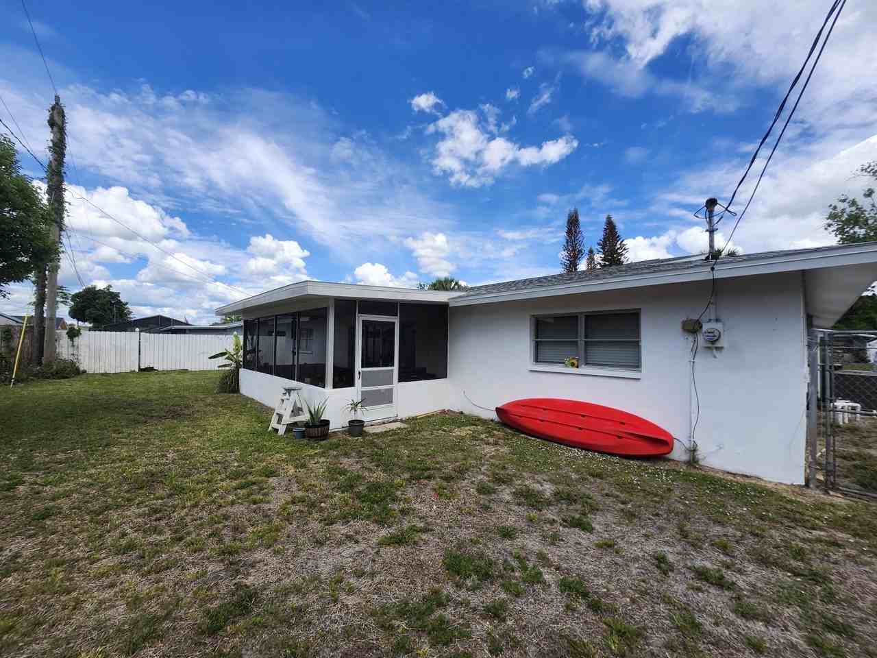 2521 Tomoka Ave - Photo 4 of 26