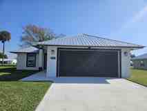 5101 Se 43rd Trce - Photo 1 of 1