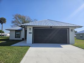 5101 Se 43rd Trce - Photo 1 of 1