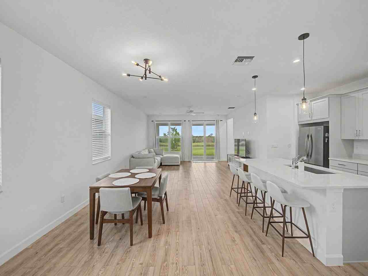 9140 Sw Remy Ln - Photo 3 of 16