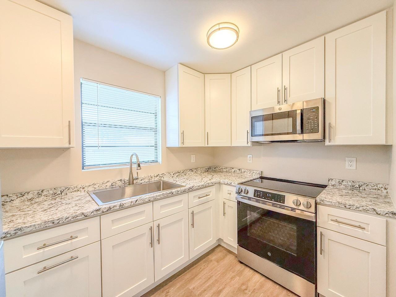 3082 Swain Blvd - Photo 6 of 18