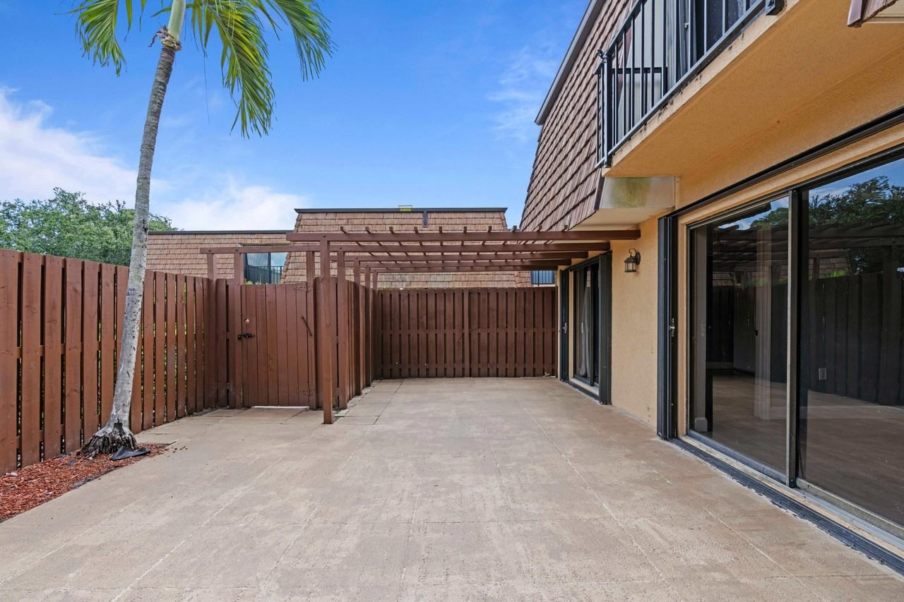 1405 14th Ln - Photo 6 of 25