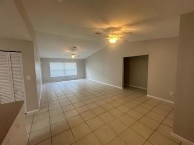 10369 Nw 29th St - Photo 6 of 17