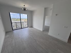 511 Lucerne Ave #PH611 - Photo 1 of 1