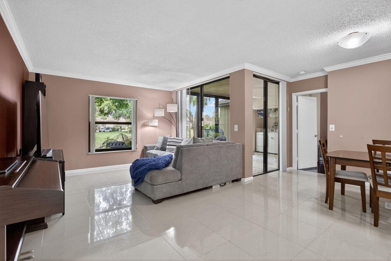 4483 Carambola Cir S #4483