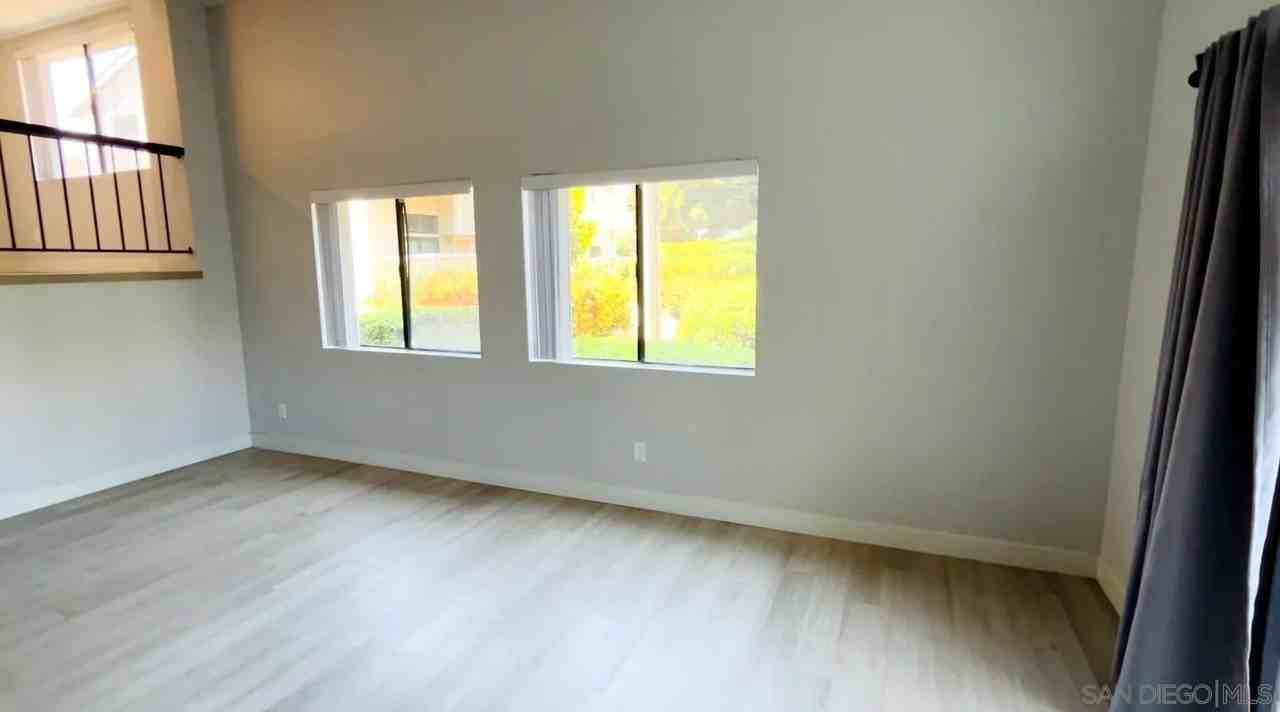 4022 Mahaila Ave #C - Photo 3 of 22