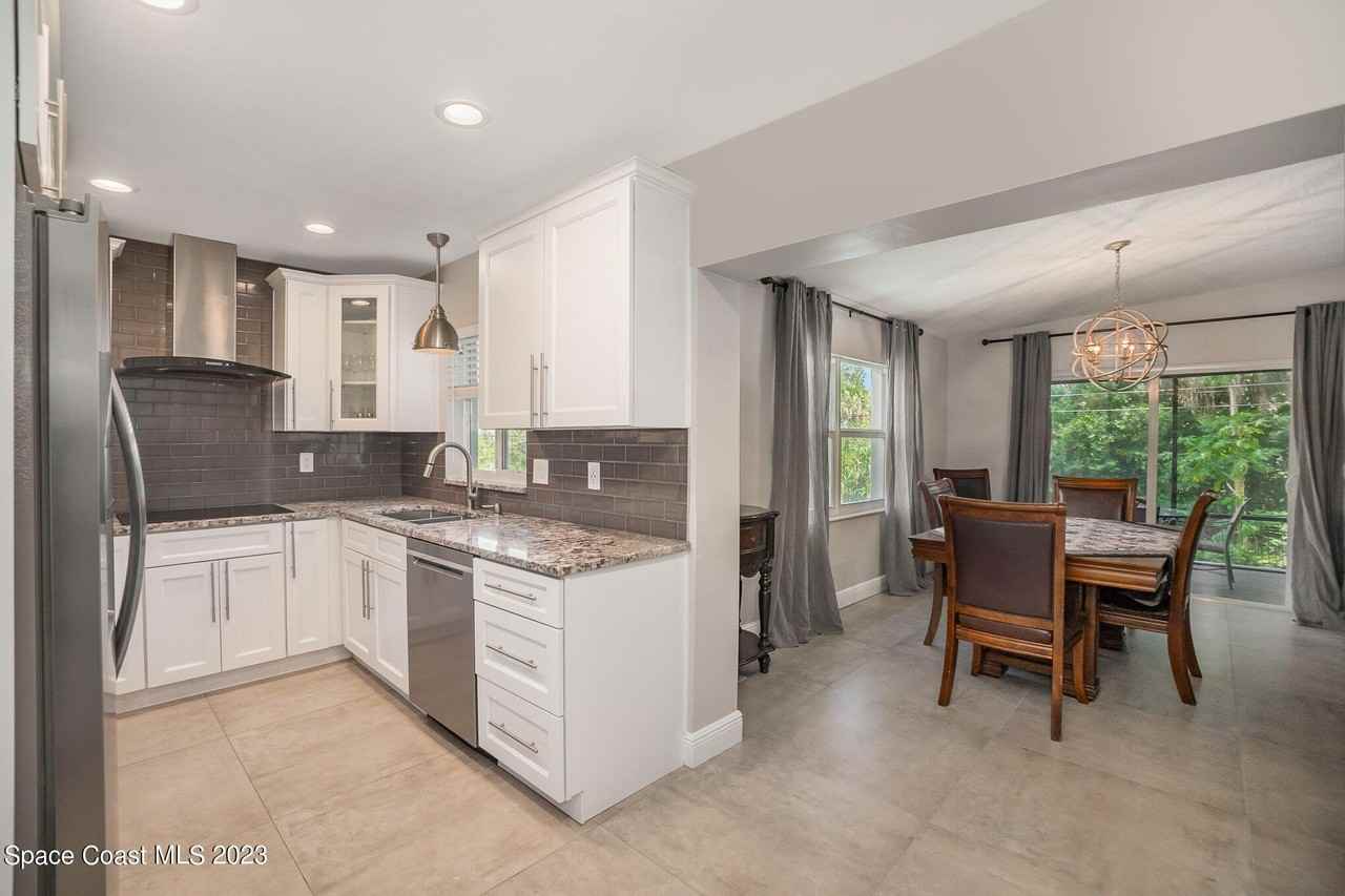 115 S Indian Cir - Photo 4 of 32