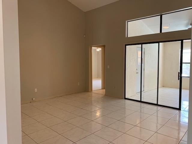 1098 Elmsford St Nw - Photo 5 of 26