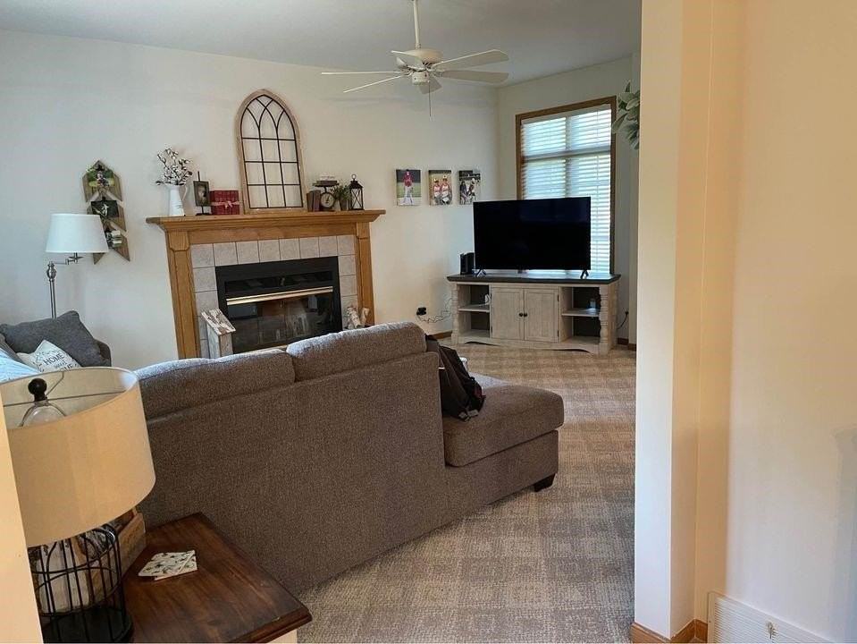 5593 Byrneland St - Photo 5 of 33