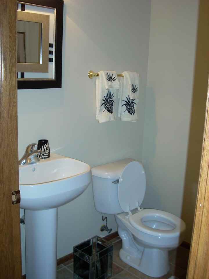 3001 Arapaho Dr - Photo 7 of 17