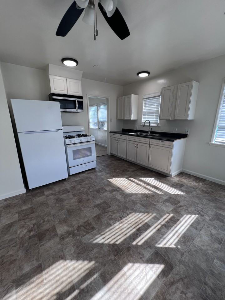 128 S Tremont St Apt A #Apt A
