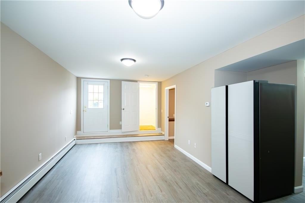858 Bernon St #1 - Photo 4 of 8