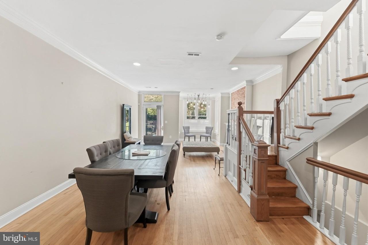 11 R St Nw #1 - Photo 5 of 44