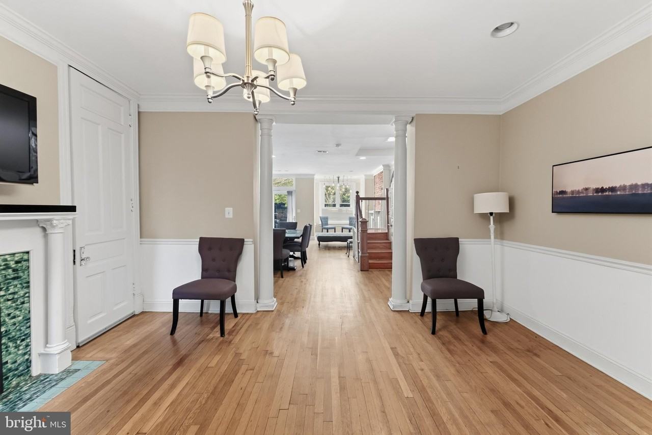 11 R St Nw #1 - Photo 6 of 44