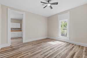 featured image of 1030 W 11th St #1