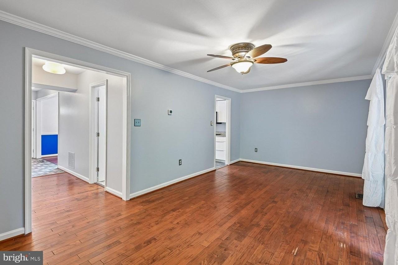 345 Volley Rd - Photo 3 of 50