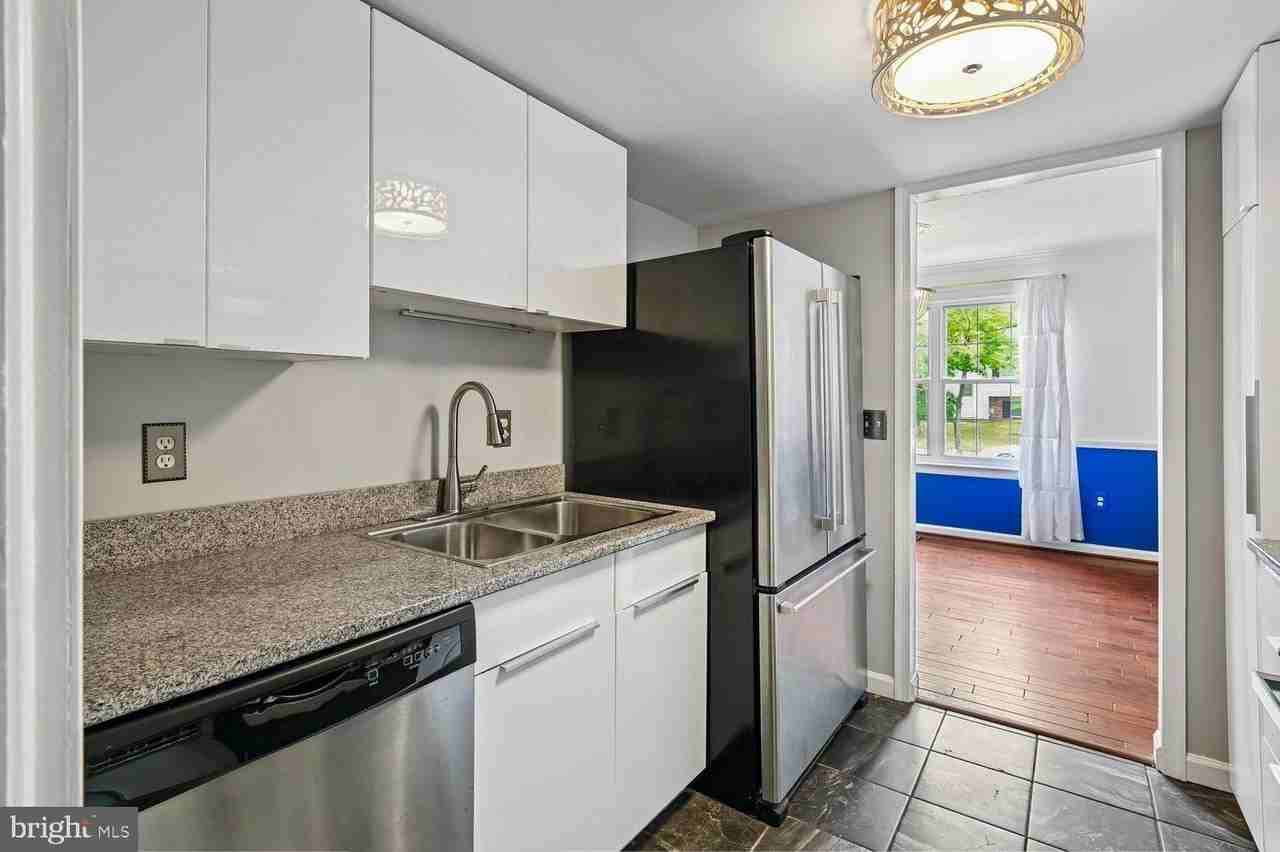 345 Volley Rd - Photo 6 of 50