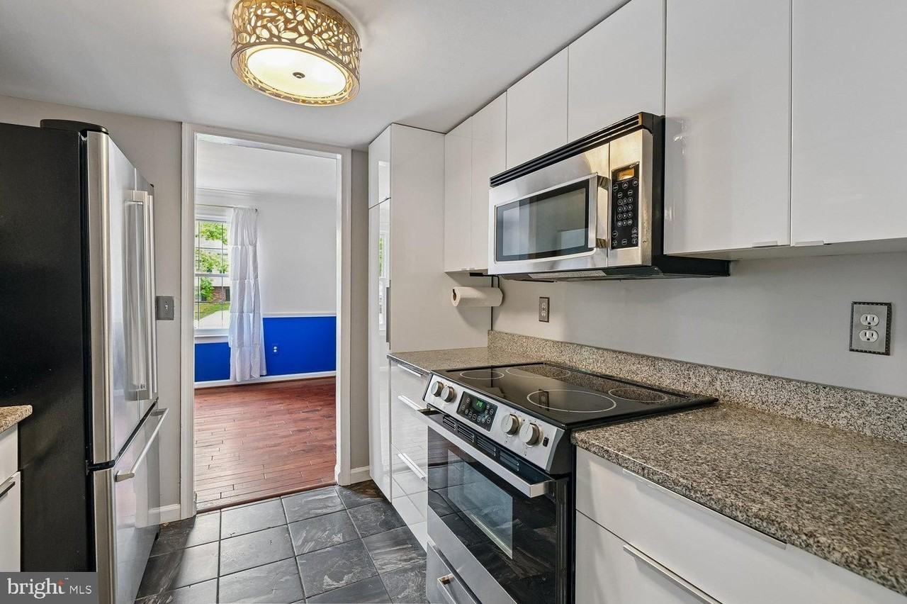 345 Volley Rd - Photo 7 of 50