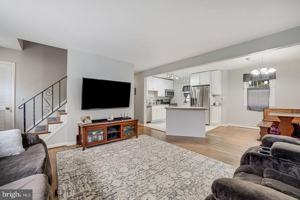 featured image of 6714 Amherst Rd