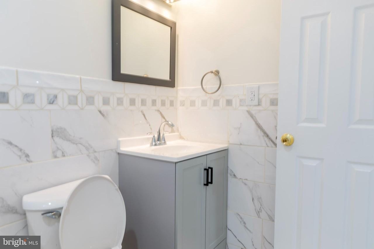 178 Stonegate Dr - Photo 6 of 40