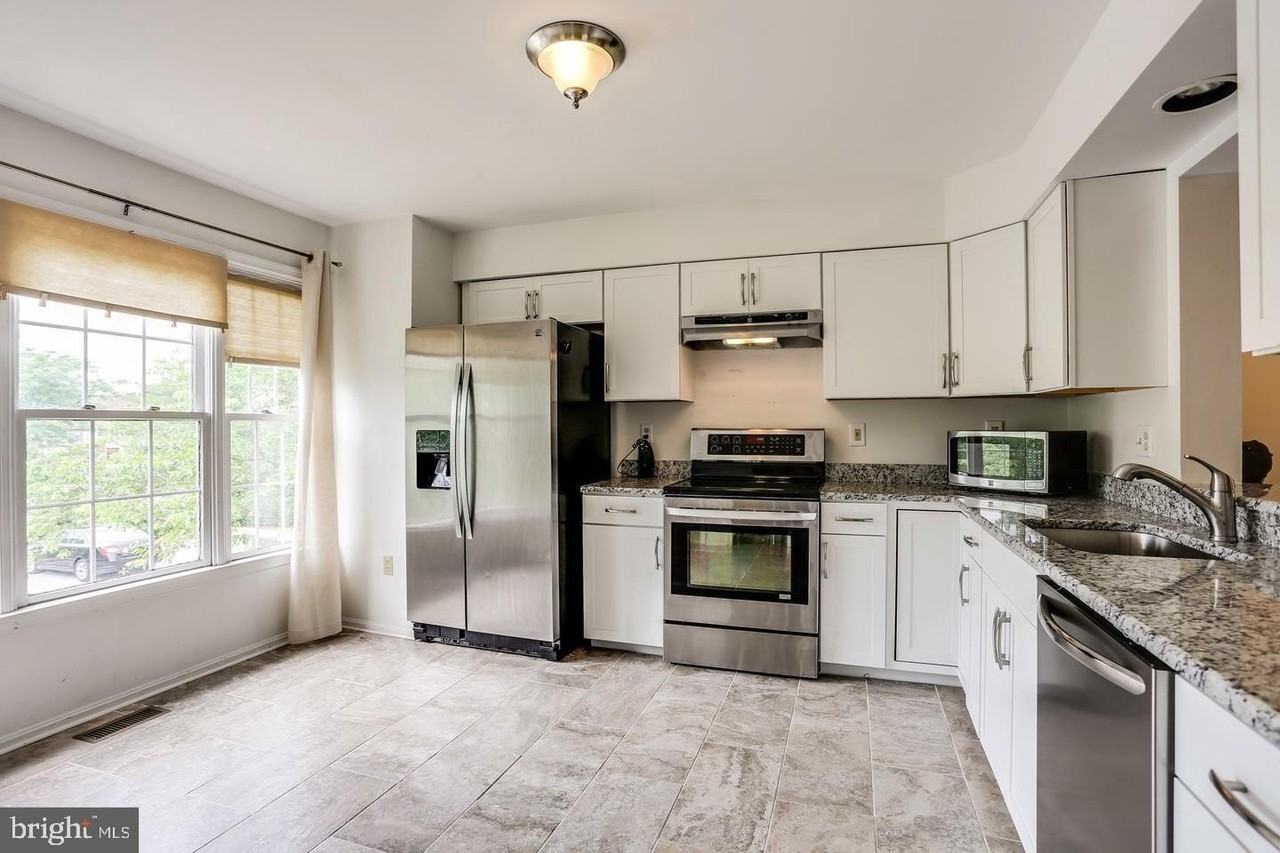 6212 Briar Ct - Photo 6 of 19