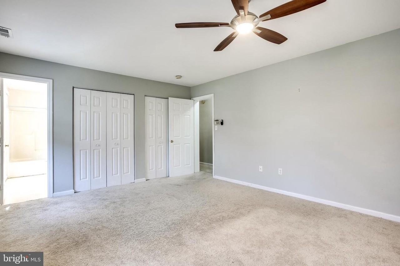 6412 Highbanks Ct - Photo 6 of 16