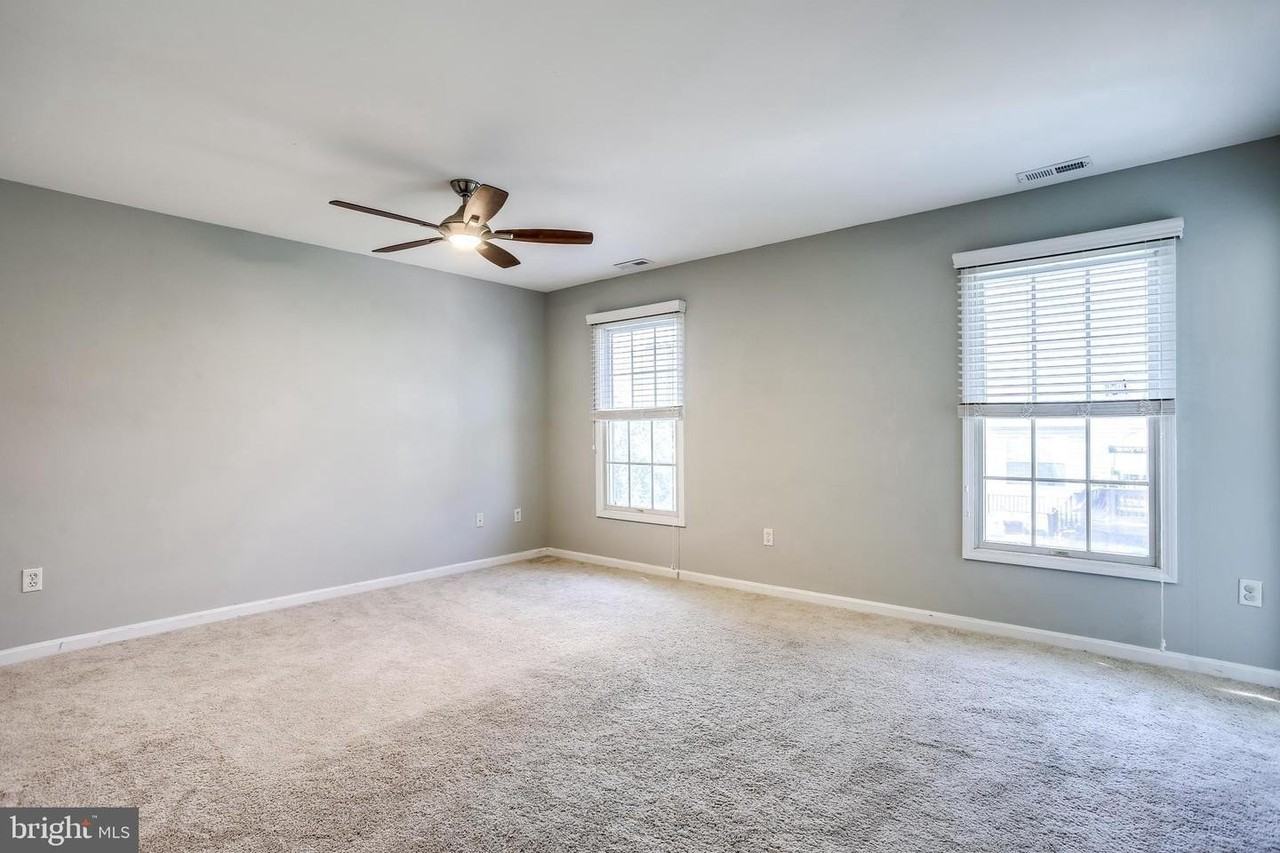 6412 Highbanks Ct - Photo 7 of 16