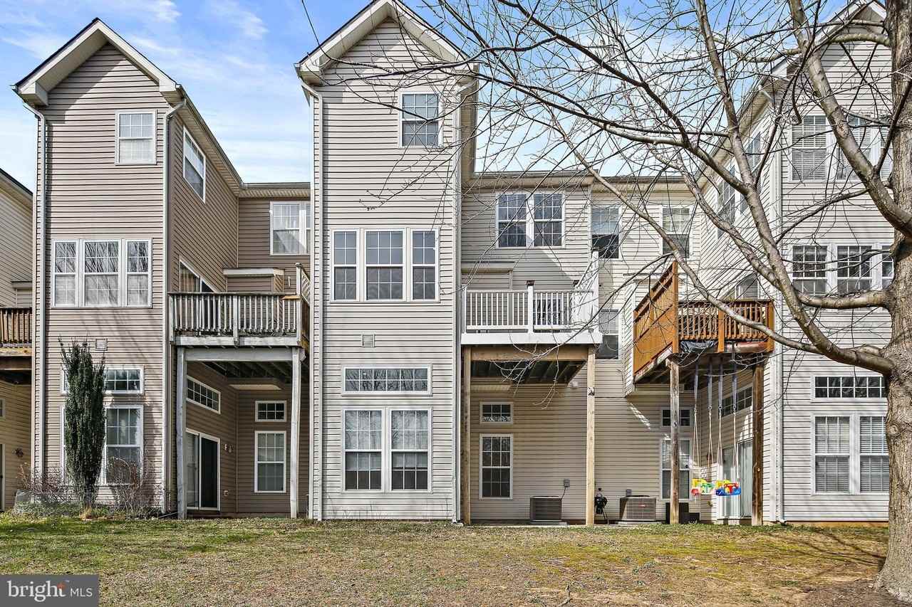 9939 Fragrant Lilies Way - Photo 5 of 43